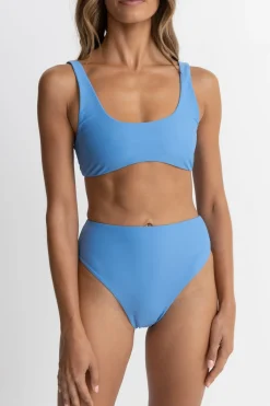 Women Rhythm Classic Crop Top
