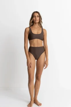 Women Rhythm Classic Crop Top