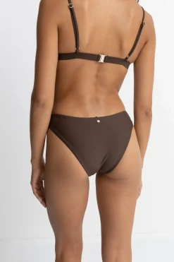 Women Rhythm Classic Holiday Pant